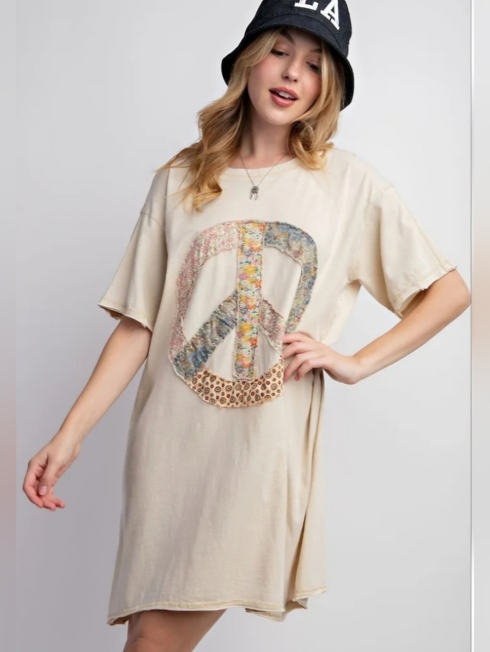 easel Cream Ribbed-Neck Tee - Picture 4 of 12